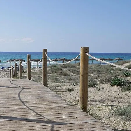 Torre Soli Nou Sleeps 4 アパート ソン・ボウ