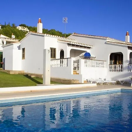 Torre Soli Nou Sleeps 4 アパート ソン・ボウ